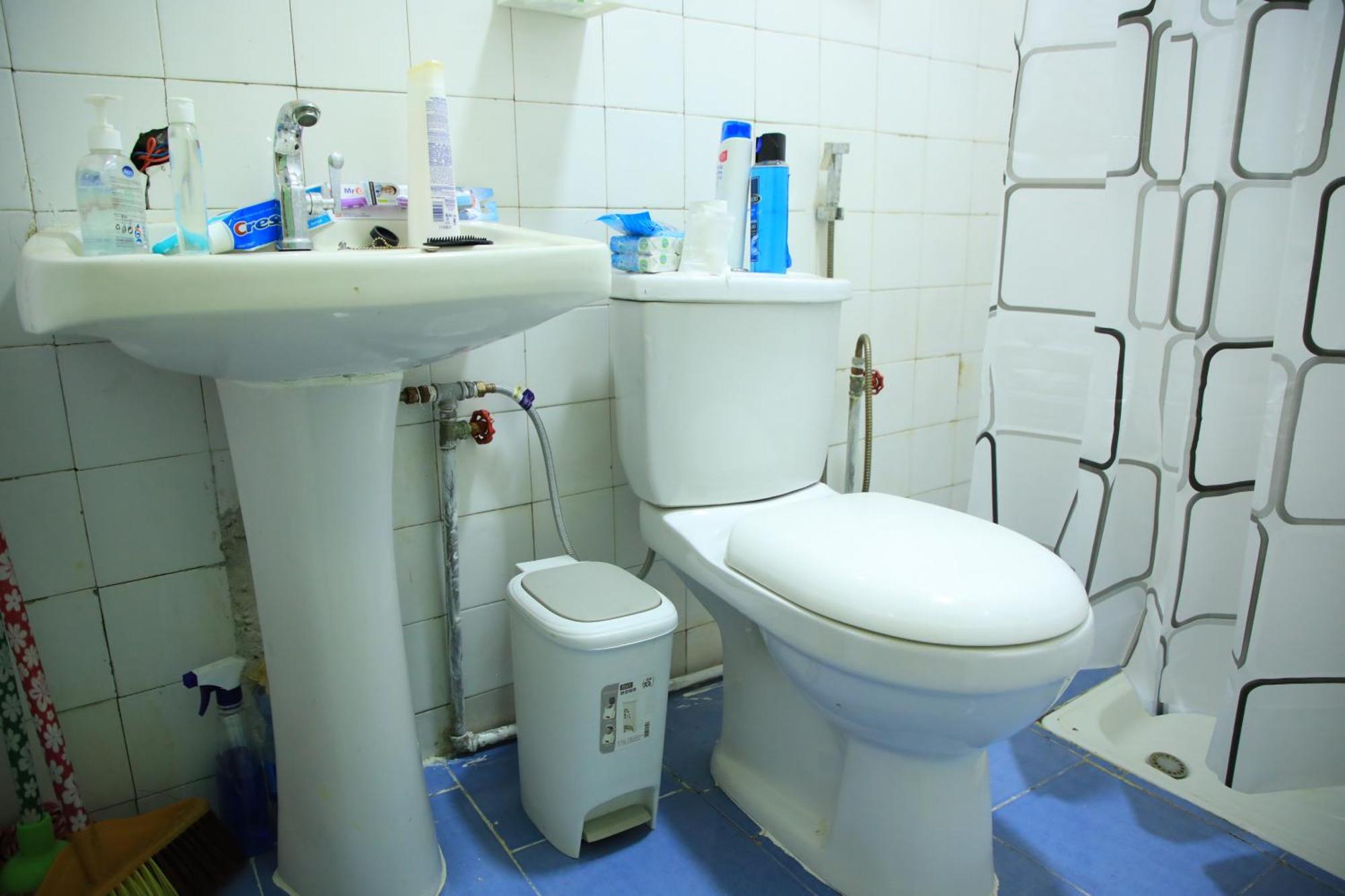 Manuhie Backpackers Lodge บาเฮอร์ดาร์ ภายนอก รูปภาพ