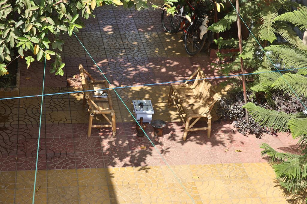 Manuhie Backpackers Lodge บาเฮอร์ดาร์ ห้อง รูปภาพ